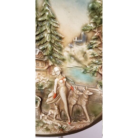 Vintage Chalkware Wall Plaque, 3D Plate Plaster Large Round, Victorian Style - Picture 3 of 6